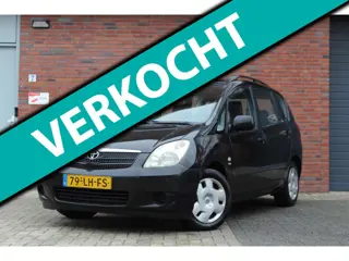 Toyota Corolla Verso 1.8 VVT-i | NAP | AIRCO | TREKHAAK