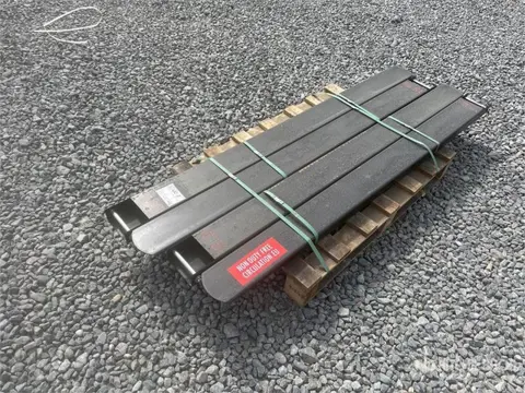 QUANTITY of (2) Energy 1800 mm Fork Extension Set