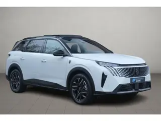 Peugeot 5008 1.2 Hybrid 145pk e-DCS6 GT 7 Persoons | Navi | App Connect | Adaptive Cruise | Panorama