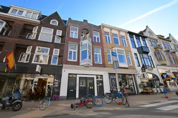 Woning aan de Oude Ebbingestraat te Groningen