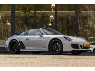 Porsche 911 Cabrio Targa 3.0 Carrera 4 GTS Sport Chrono