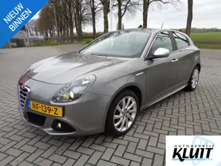 Alfa Romeo Giulietta 1.4 T Distinctive 170PK Zeer mooie staat!