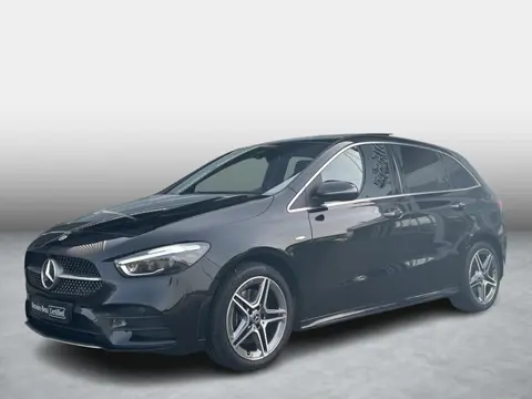 Mercedes-Benz B-klasse 250 e Business Solution AMG | Panoramadak | Carplay | Adaptief Cruise Control