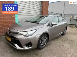 Toyota Avensis Touring Sports 1.8 VVT-i Lease Pro Navi! Bj:2015