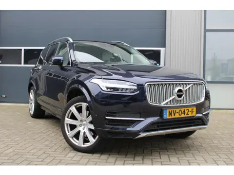 Volvo XC90 2.0 D4 Momentum 7 Zits / Trekhaak / Stoelverwarming / Meeneemprijs