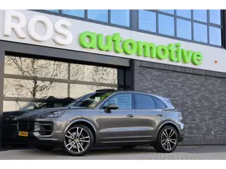 Porsche Cayenne 3.0 E-Hybrid | NAP | PANO | HUD | MEMORY | SPORTUITLAAT | BOSE | STUURVERW |