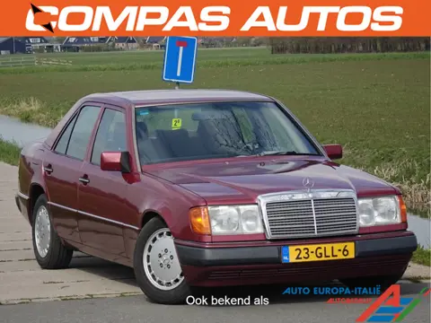 Mercedes-Benz E-Klasse 200-500 260 E | Youngtimer