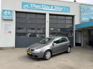 Volkswagen Golf 1.6 FSI Optive 4 (bj 2007, automaat)
