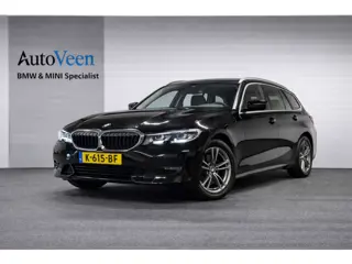 BMW 3-serie Touring 318i Executive Edition (NL AUTO, DEALER ONDERHOUDEN, PARKEERSENSOREN)