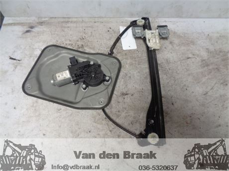 Skoda Fabia Combi 2008-2015 Raammechaniek links voor