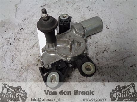 Volkswagen Polo 6R 2009-2014 Ruitenwissermotor achter