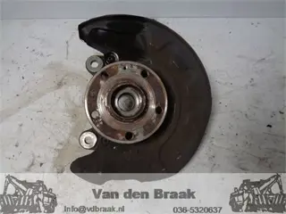 Volkwagen Golf 1.0 TSi 2012-2020 Fusee links voor