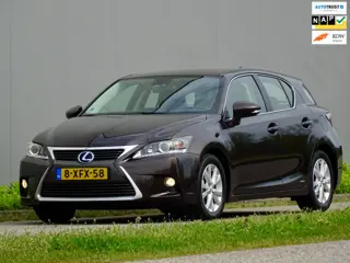 Lexus CT 200h Luxury Sport | Leer | Navi | NL | Trekhaak |
