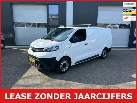 Toyota PROACE Worker 2.0 D-4D Navigator Long