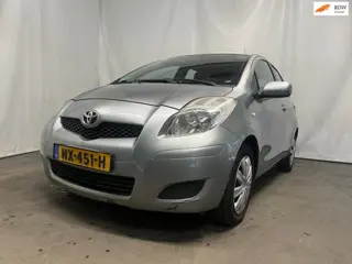 Toyota Yaris 1.3 VVTi Aspiration - Motormanagement Brandt - Schade