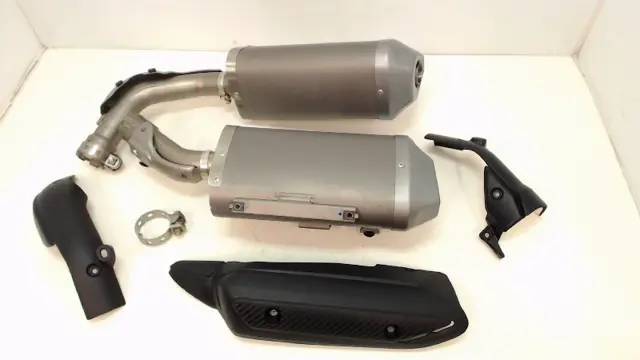 UITLAAT Yamaha YZF R1 2009 - 2010
