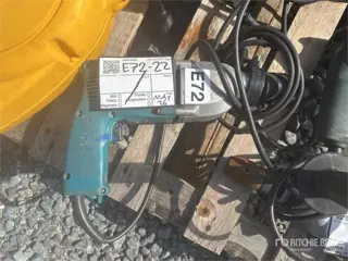 Makita HP2055 (bj 2013)