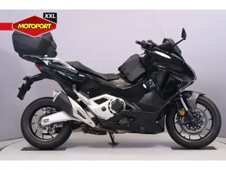 Honda FORZA 750 (bj 2021)