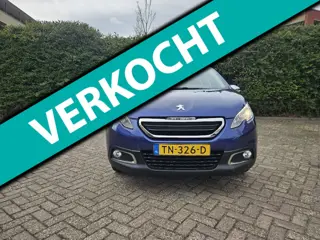 Peugeot 2008 1.2 VTi Active