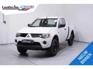 Mitsubishi L 200 2.5 DI-D 136 pk Club Cab Invite Airco, 4x4 Trekhaak 2.700 kg, 2-Zits