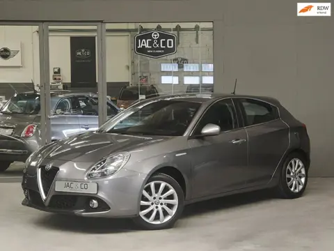 Alfa Romeo Giulietta 1.4T Sprint Vol leder / Carplay / Led