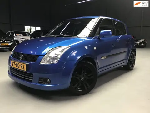 Suzuki Swift 1.3 Shogun I New Waterpomp + Kln Brt I 5 Drs I 177xxx I 16inch I Carplay I Isofix I Ban
