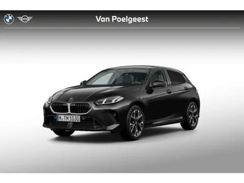BMW 1 Serie 120 M Sport Design Edition | Extra getint glas | Driving Assistant