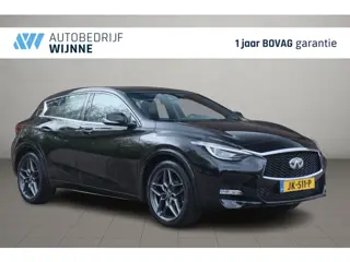 Infiniti Q30 1.6t 165pk Aut. Sport City Black | Climate | Cruise | Panoramadak | Bose® | Alcantara |