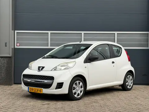 Peugeot 107 1.0-12V XR bj.2010 Stuurbekr|Radio|Nette staat.