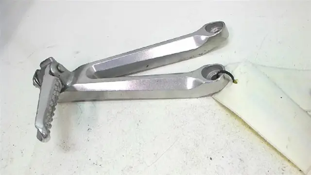 DUO VOETSTEUN LINKS Honda CBR Fireblade 2004 - 2005