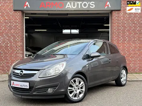 Opel Corsa 1.4-16V '111' Edition | Airco | Rijklaar