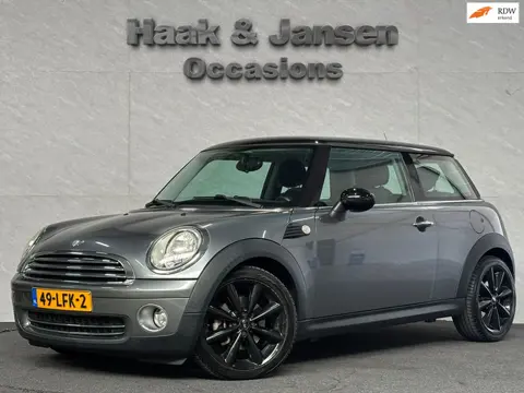 Mini Mini 1.6 Cooper Business Line - Cruise - Airco - Radio