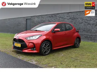Toyota Yaris 1.5 VVT-i Dynamic 1e eigenaar Navigatie Parkeer camera
