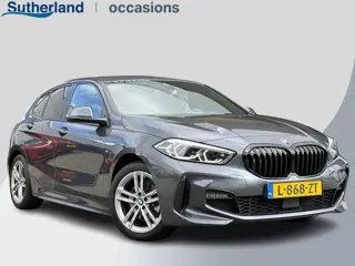 BMW 1-serie 118i Business Edition Plus 136pk Automaat | M Pakket | Navi | Stoelverwarming | PDC |