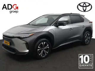 Toyota bZ4X Dynamic 71 kWh | Panoramisch Dak | Bi- Tone | 360 Camera | Stoelverwarming | Keyless Ent