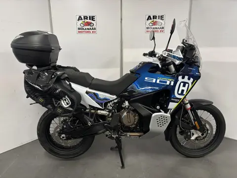 Husqvarna NORDEN 901 EXPEDITION (bj 2024)