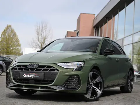 Audi A3 Sportback 35TFSI 150pk S-Line Black Optic NewTyp Pano Sonos RS-Zetels Head-Up M-Led 18-Inch 