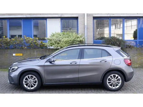 Mercedes-Benz GLA-klasse 180 Business Solution Automaat * NL AUTO *