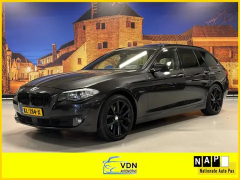 BMW 5-serie Touring 535xi High Exe Aut Panodak Full Options