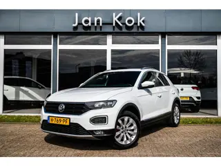 Volkswagen T-Roc 1.5 TSi 150 pk DSG-7 Sport | Afn. Trekhaak | Virtual Cockpit | Full LED