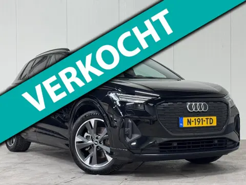 Audi Q4 e-tron 40 S-LINE Competition 77 kWh l SOH 91.7% l HUD l SONOS l CAMERA l SFEER l MATRIX l CA
