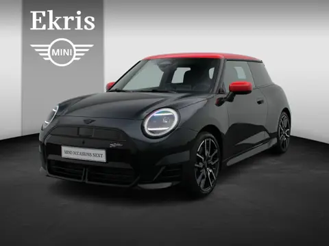 MINI 3-deurs Cooper SE John Cooper Works uitvoering + Pakket XL + Stuurwielrand verwarmd + Panoramad