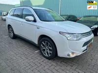 Mitsubishi Outlander 2.0 PHEV instyle rijdt super