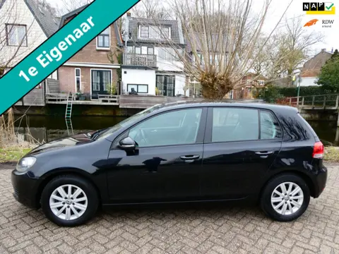 Volkswagen Golf 1.2 TSI 5-deurs 105pk 1e eig. Clima Cruise Navi Trekhaak 1200kg.