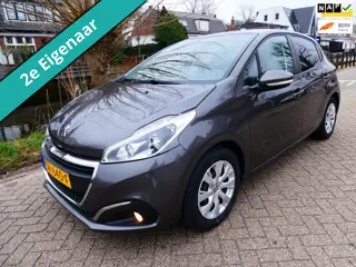 Peugeot 208 1.2i 5-deurs 112.000km. Airco Carplay Cruise Navi 2e eig.