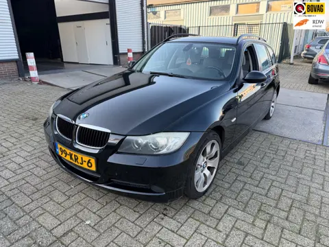 BMW 3-serie Touring 320i High Executive - Start niet