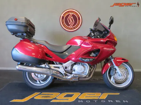 Honda NT 650 DEAVILLE TOURBUFFEL (bj 2002)