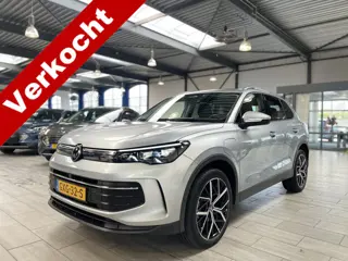 Volkswagen Tiguan 1.5 eHybrid 204 pk Life Edition | Trekhaak | 360° Camera | 20" | Adapt. cruise | E