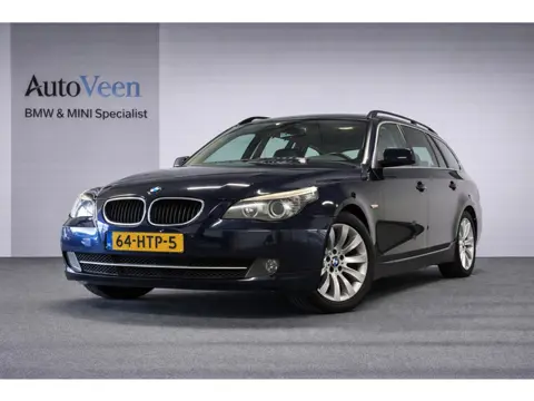 BMW 5-serie Touring 520i Business Line (M-SPORT, LEDER, NAVI, TREKHAAK, XENON)
