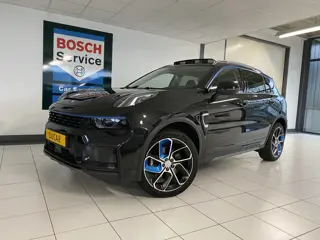 Lynk & Co 01 1.5 Panoramadak / Apple carplay android / 360 Camera / gelaagd glas